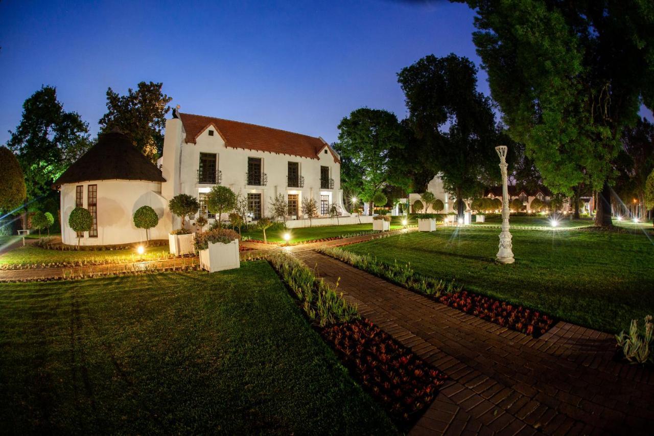 River Meadow Manor Centurion Bagian luar foto